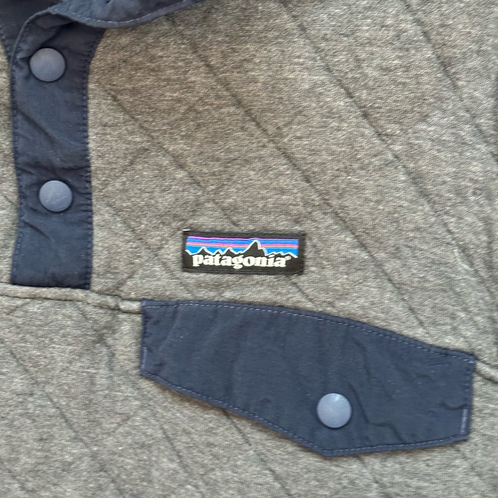 Patagonia Pullover - Picture 3 of 7